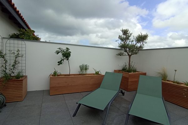Aménagement d'une terrasse en attique par Marion Cintré